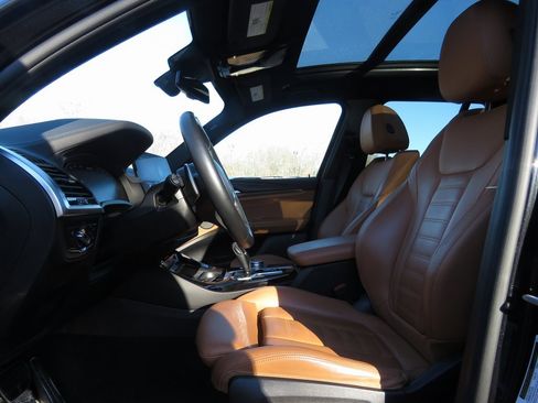 Used 2021 BMW X3 M40i w/ Premium Package image 10