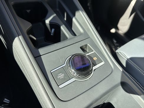 New 2026 Volkswagen Tiguan SE R-Line image 29