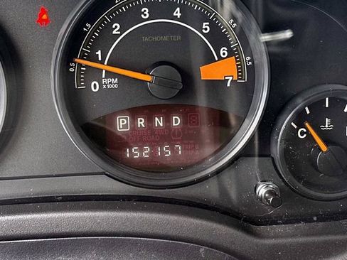 Used 2015 Jeep Patriot High Altitude AWD/4WD image 13