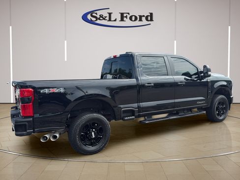 Certified 2024 Ford F350 XL w/ STX Appearance Package AWD/4WD image 8