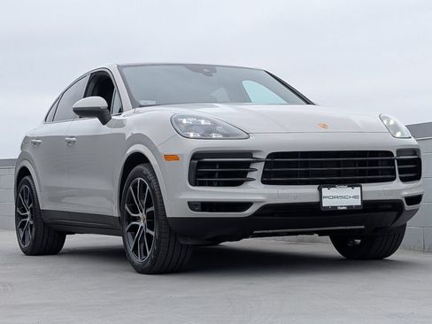 Certified 2023 Porsche Cayenne Platinum Edition AWD/4WD image 25
