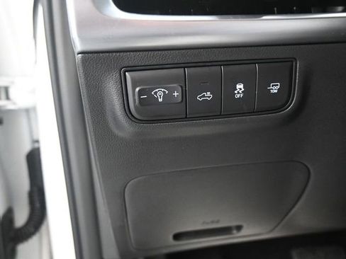 Used 2025 Hyundai Santa Cruz Limited AWD/4WD image 10