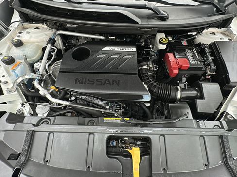 Used 2023 Nissan Rogue S AWD/4WD image 19