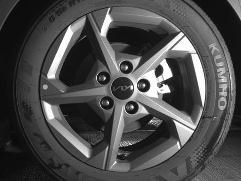 Used 2025 Kia K4 LXS image 14