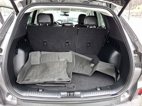 Used 2022 Ford Escape SEL image 28