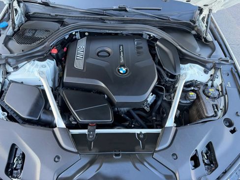 Used 2018 BMW 530i w/ Premium Package RWD image 50