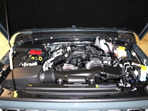 New 2026 Jeep Wrangler Sport S image 33