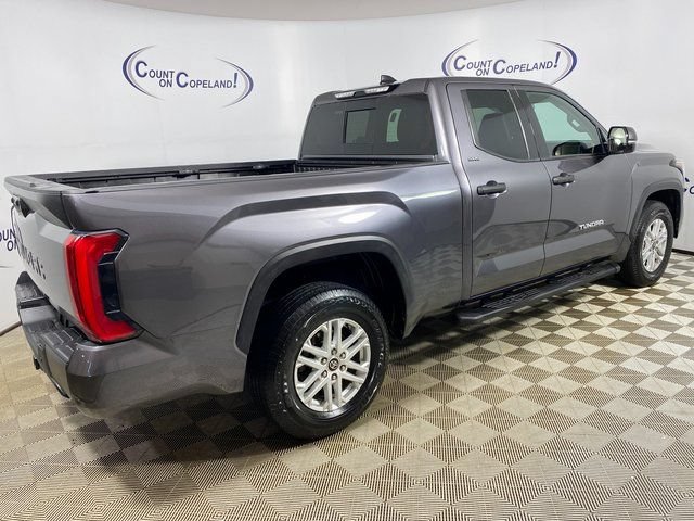 Used 2022 Toyota Tundra SR5 w/ SR5 Convenience Package RWD image 7
