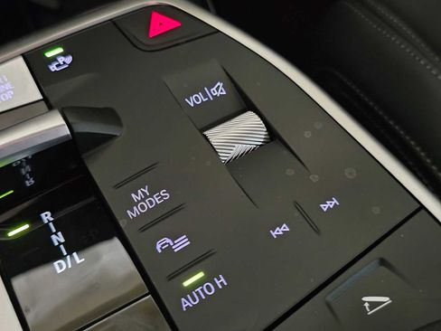 New 2026 BMW X1 xDrive28i w/ Technology Package image 34