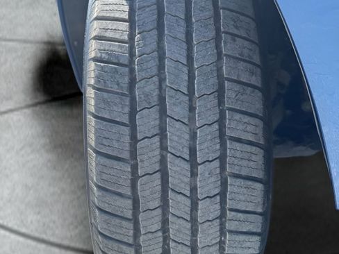 Used 2018 Volvo XC60 T6 R-Design w/ Convenience Package AWD/4WD image 36