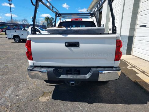 Used 2014 Toyota Tundra SR5 image 5