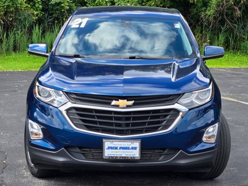 Used 2021 Chevrolet Equinox LT image 3