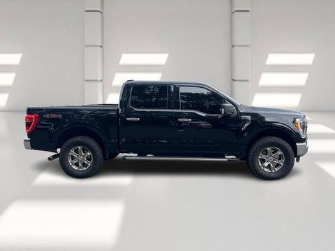 Used 2021 Ford F150 XLT w/ Equipment Group 302A High image 4