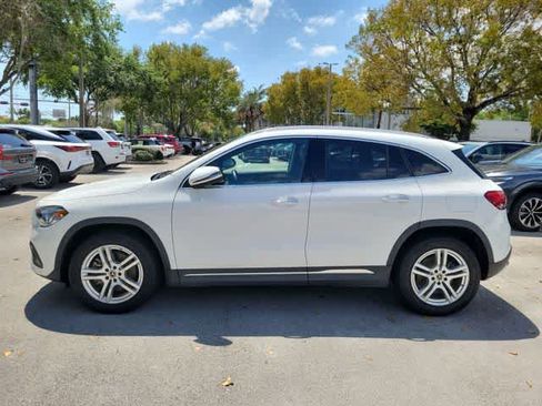 Used 2023 Mercedes-Benz GLA 250 4MATIC image 11