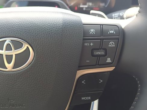 New 2026 Toyota Crown Signia image 21