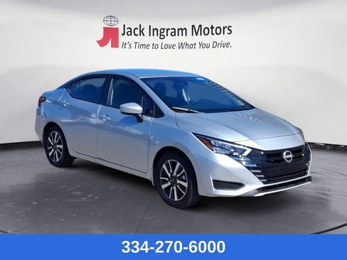 New 2025 Nissan Versa SV w/ Trunk Package image 7