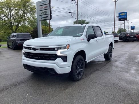 New 2026 Chevrolet Silverado 1500 RST w/ Z71 Off-Road Package AWD/4WD image 3