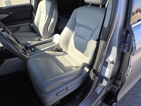 Used 2022 Honda Pilot Touring image 24