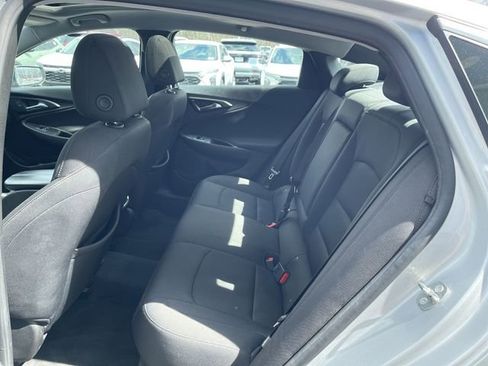 Used 2018 Chevrolet Malibu LT w/ Redline Edition image 25