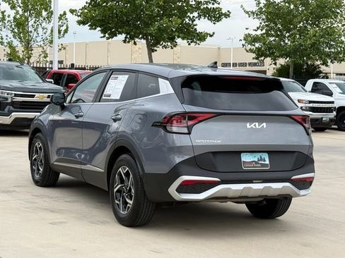 Used 2025 Kia Sportage LX FWD image 6