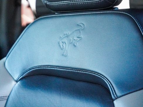 Used 2023 Ford Bronco Wildtrak image 26