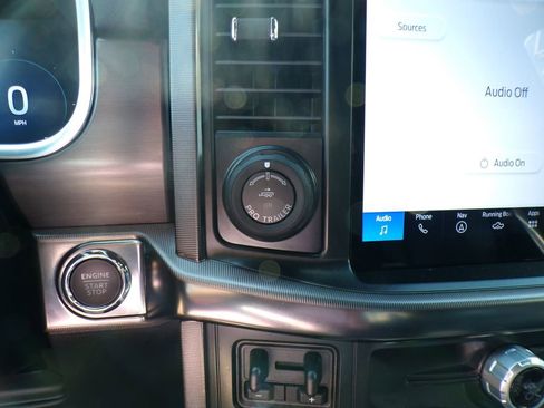 Used 2025 Ford F150 Platinum AWD/4WD image 21