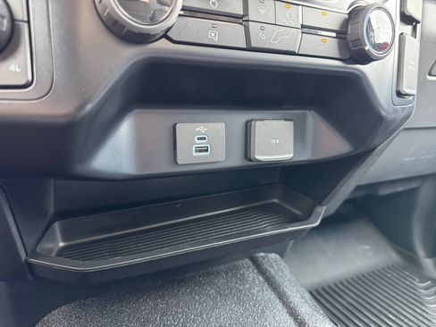 Used 2024 Ford F250 XL w/ Snow Plow Prep Package AWD/4WD image 27