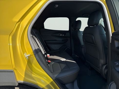 New 2025 Chevrolet TrailBlazer ACTIV w/ Convenience Package AWD/4WD image 13