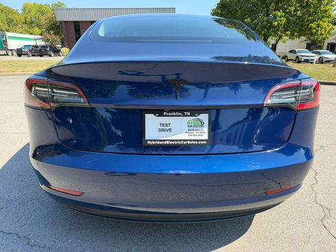 Used 2022 Tesla Model 3 Standard Range RWD image 11