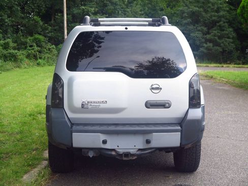 Used 2011 Nissan Xterra S w/ 4X4 Value Package image 40