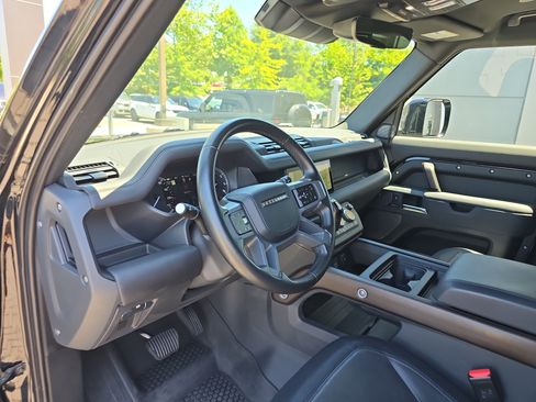 Used 2023 Land Rover Defender 110 X-Dynamic SE AWD/4WD image 22