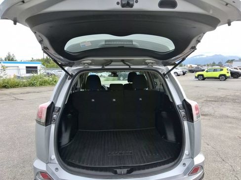 Used 2018 Toyota RAV4 LE w/ All Weather Liner Package AWD/4WD image 11
