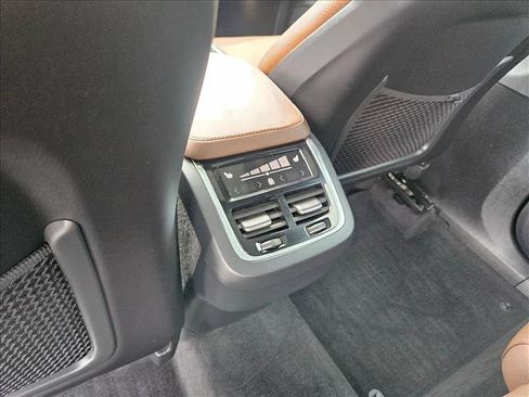 Used 2023 Volvo XC90 B6 Plus w/ Protection Package Premier AWD/4WD image 20