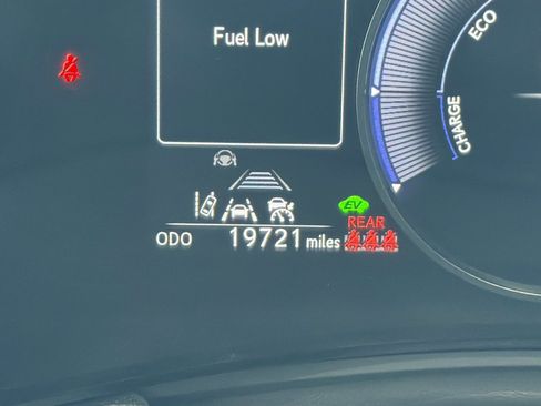 Used 2023 Lexus NX 350h AWD image 35