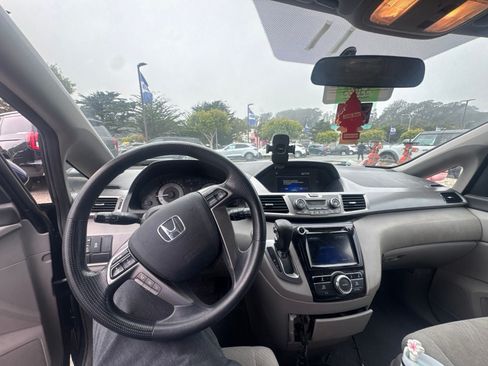 Used 2016 Honda Odyssey EX image 8