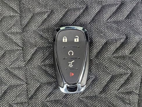 Used 2024 Chevrolet Equinox LT w/ LPO, Floor Liner Package FWD image 32