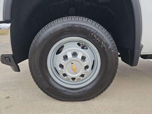 New 2026 Chevrolet Silverado 3500 W/T AWD/4WD image 31