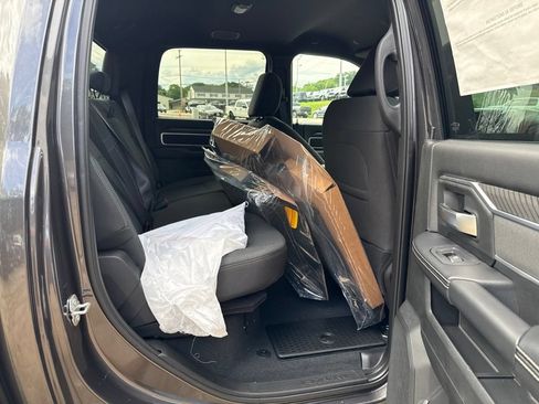 New 2026 RAM 2500 Big Horn AWD/4WD image 23
