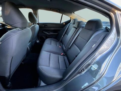 Used 2024 Nissan Altima 2.5 SV image 16