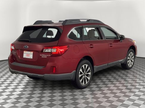 Used 2017 Subaru Outback 2.5i Limited image 9