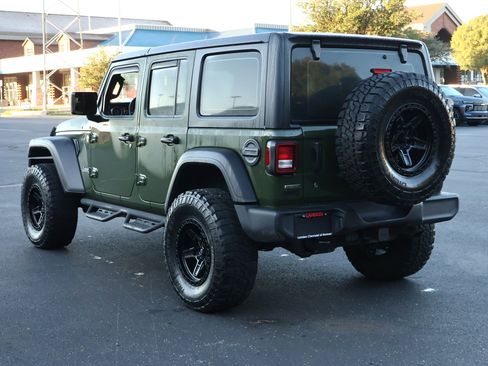 Used 2021 Jeep Wrangler Unlimited Sport image 7