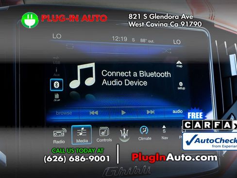 Used 2017 Maserati Ghibli image 25