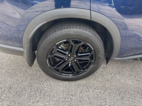 Certified 2026 INFINITI QX60 Sport w/ Dark Cargo Package image 32