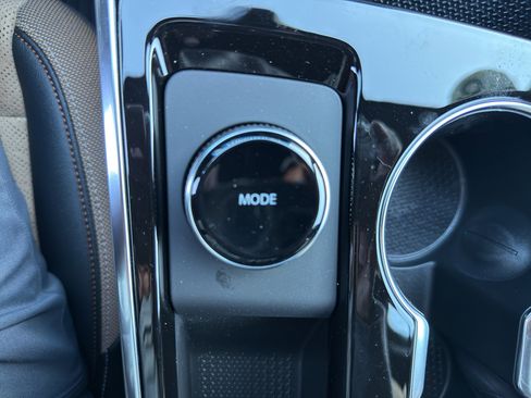 New 2026 Chevrolet Equinox ACTIV w/ Convenience Package III image 39