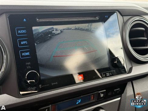 Used 2018 Toyota Tacoma TRD Off-Road image 20