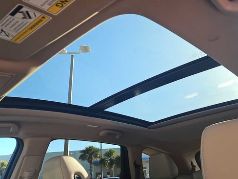 Used 2024 Acura MDX SH-AWD image 16