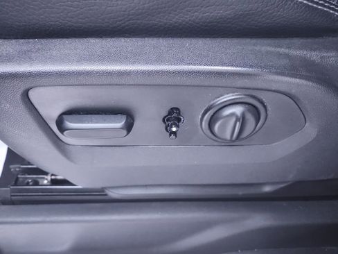 Used 2019 GMC Sierra 1500 Denali w/ Denali Ultimate Package image 12