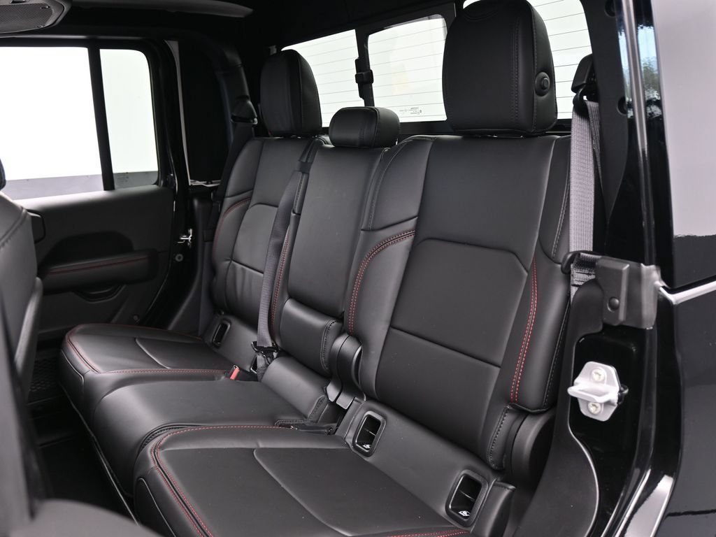 New 2026 Jeep Gladiator Rubicon AWD/4WD image 25