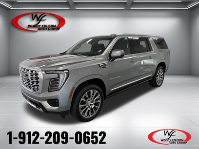 New 2026 GMC Yukon XL Denali w/ Sun & Power Step Package