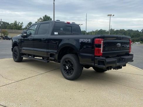 New 2026 Ford F250 XLT w/ XLT Premium Package AWD/4WD image 4